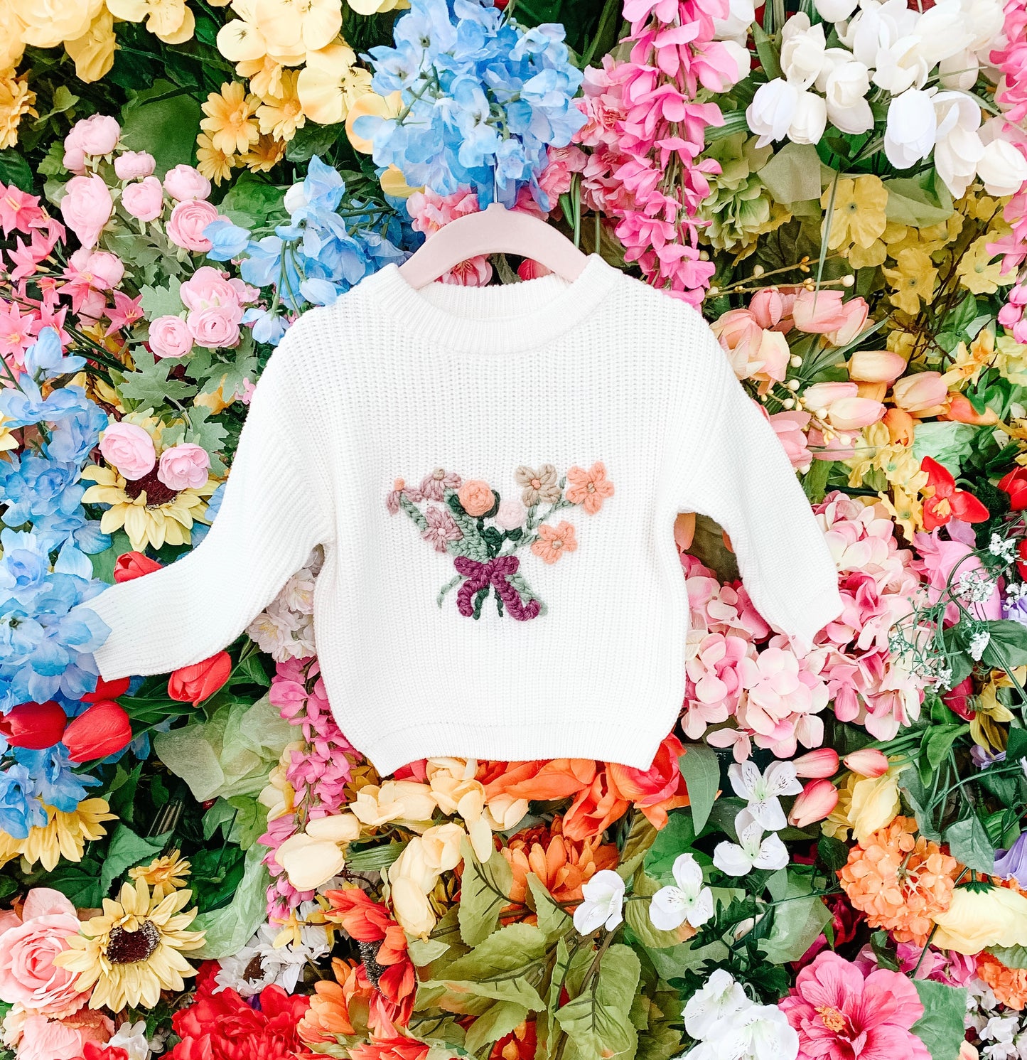 Flower Bouquet On Icing On The Cake