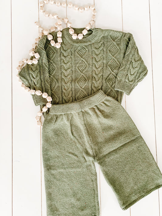 Custom Pullover Set In Green