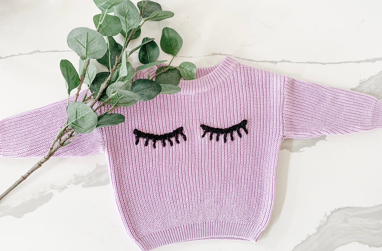 Eyelashes On Laven-Dorable